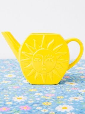 Target Bullseye Playground Summer Yellow Sun Ceramic Watering Can
